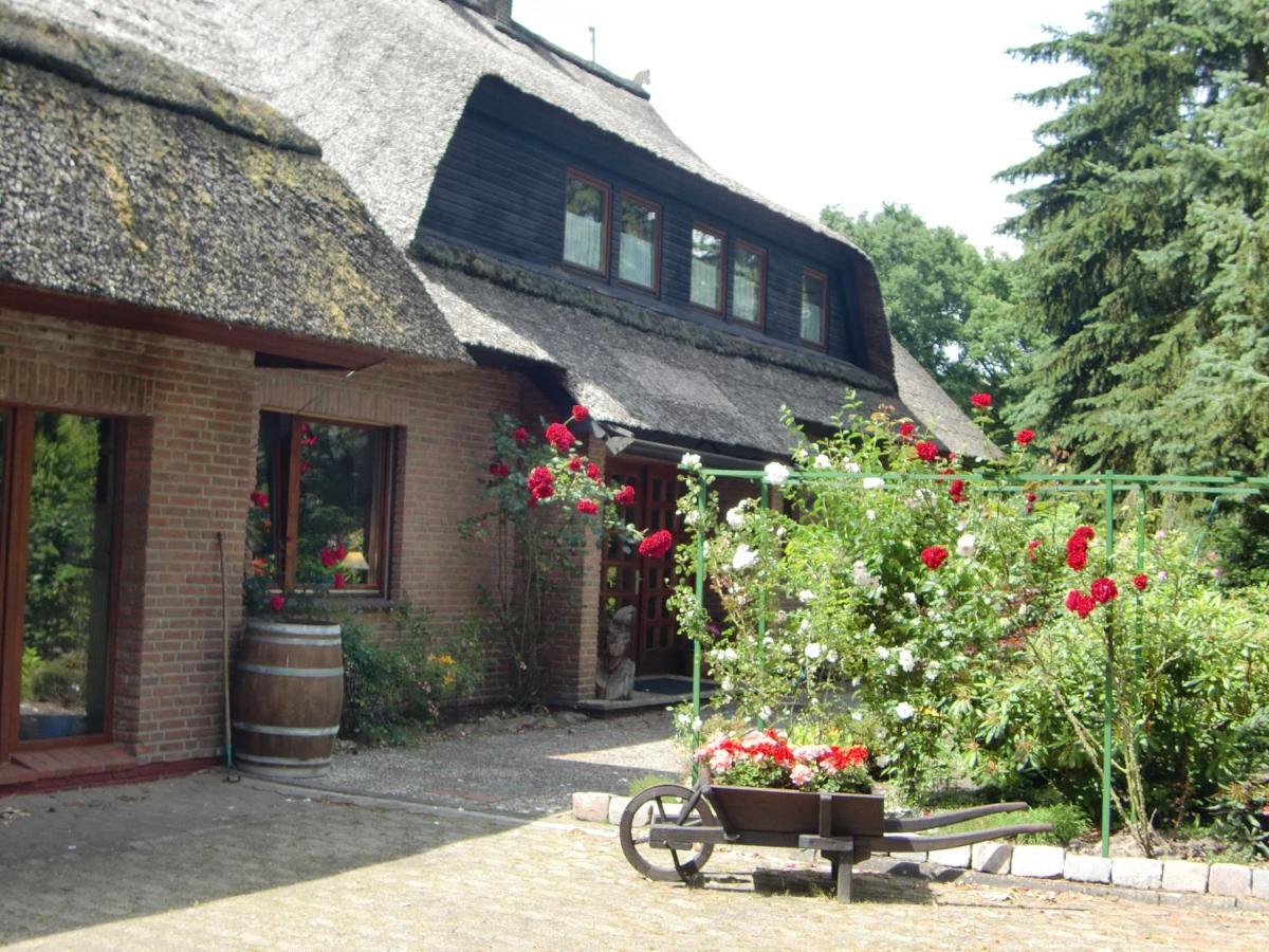 Amaya Hotel & Suites Soltau Esterno foto